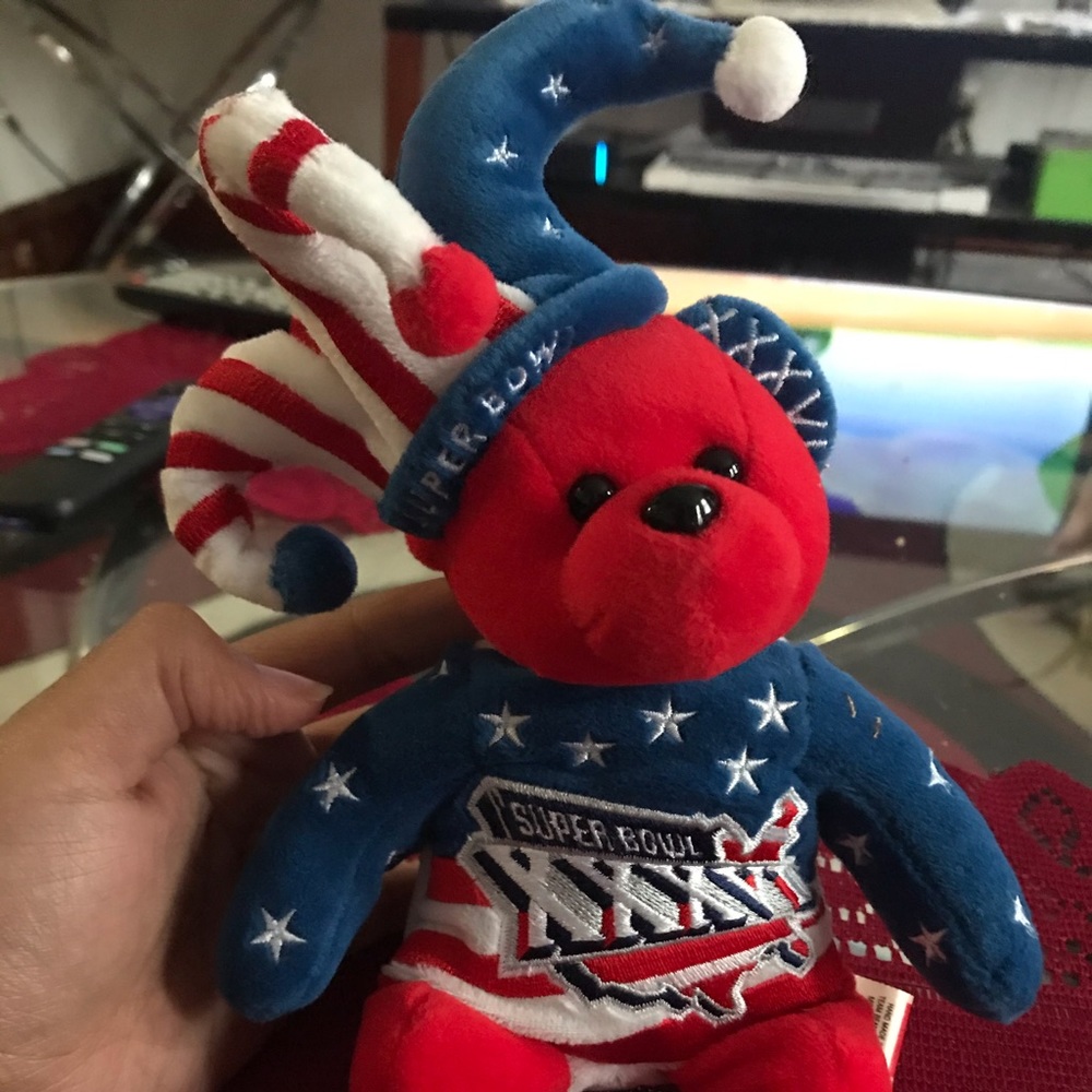 2002 Superbowl XXXVI authentic beanie babie